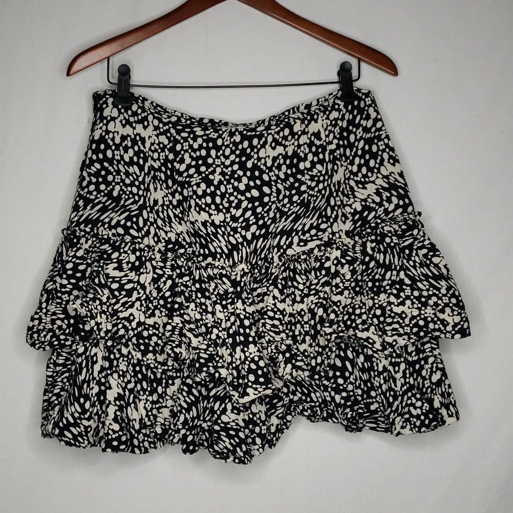 Maeve Anthropologie Linen Blend Tiered Ruffle Mini Skirt Size 14 Flowy Bohemian